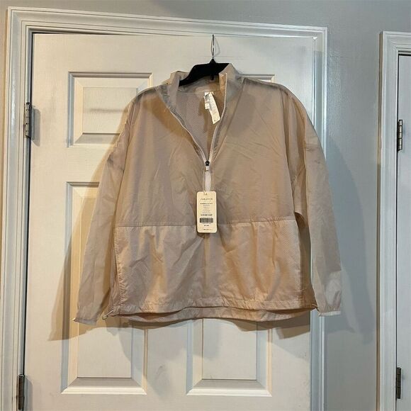 Fabletics Women's Cropped Half Zip Jacket Beige Size M - Picture 1 of 7